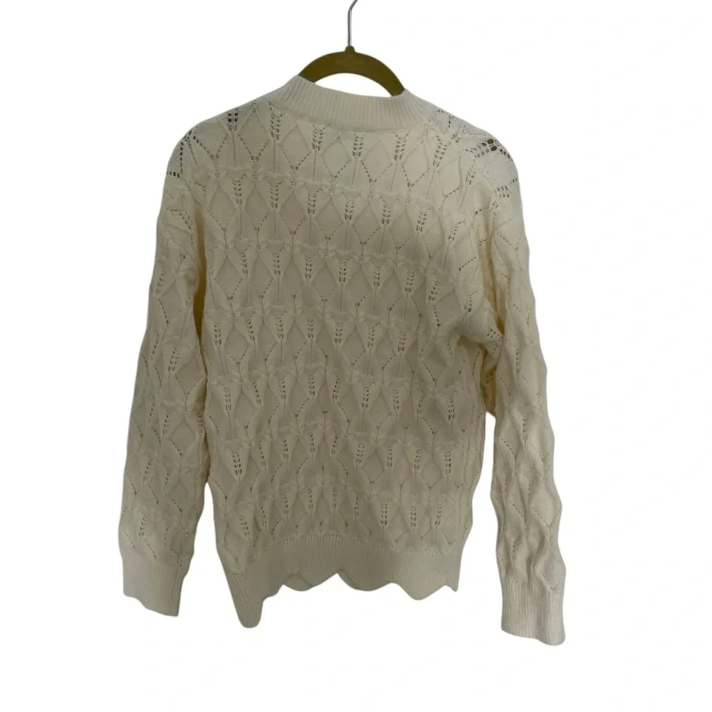 Baltic Born Women's Cream Cable Knit Sweater Scallop Hem Small
